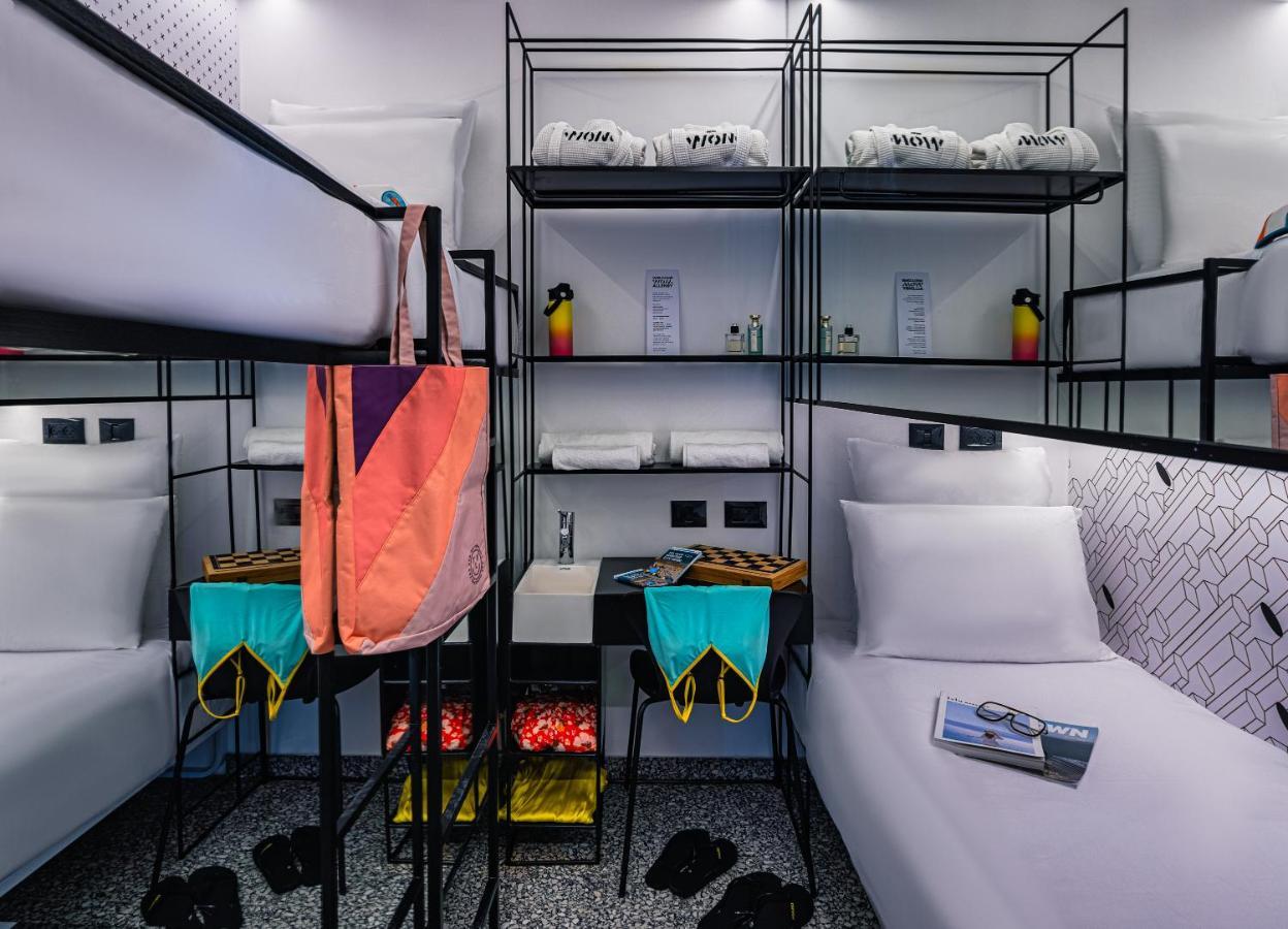 Wom Beach Pod Hotel - A Member Of Brown Hotels Тель-Авив Экстерьер фото